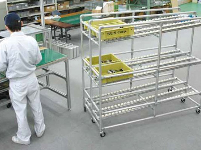 物料周轉(zhuǎn)車的安全注意事項(xiàng)